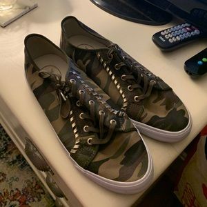 Jack Rogers Camo/Gold Canvas Sneaker